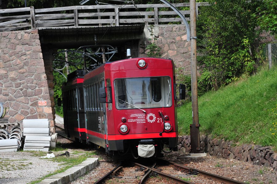 2011.09.07 Rittnerbahn von Oberbozen nach Klobenstein bei Bozen (29)